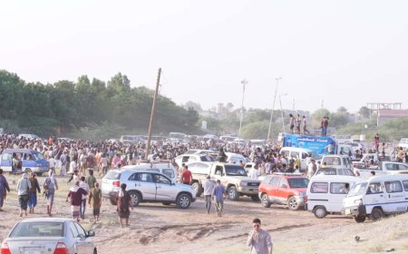 تشييع مهيب لجثمان الشهيد الشيخ مهدي العقربي في العاصمة عدن وسط حضور رسمي وشعبي