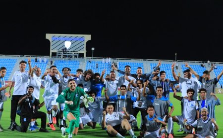 المحافظ بن ماضي يهنئ نادي "تضامن حضرموت" بالفوز التاريخي على فريق الشباب السعودي وتجديد آماله في المنافسة على بطاقتي التأهل