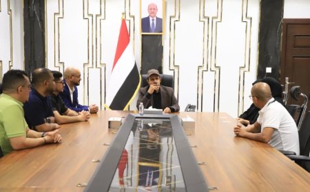 محافظ حضرموت الأستاذ مبخوت بن ماضي يشيد بمشروع "أمن" لتعزيز مكافحة جرائم الابتزاز الإلكتروني