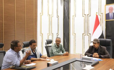 محافظ حضرموت الأستاذ مبخوت بن ماضي يلتقي وفداً من أبناء مديرية غيل باوزير ويؤكد دعم المشاريع التنموية بالمديرية