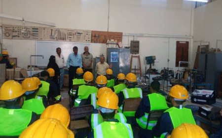 الشكلية يطلع على الدورات التدريبية وسير العملية التعليمية بالمعهد المهني الصناعي بخورمكسر