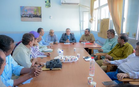 رئيس جامعة عدن يتفقد كلية العلوم ويشدد على الارتقاء بالأداء الأكاديمي والتعليمي