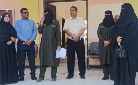 أمن عدن يدشّن برنامجًا توعويًا حول مخاطر الابتزاز الإلكتروني والمخدرات