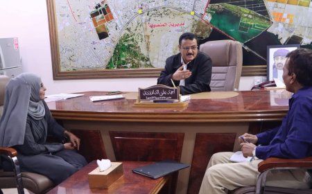 مدير عام المنصورة يبحث مع رئيس مركز رؤى ضبط المطاعم التي تتاجر بلحوم السلاحف.