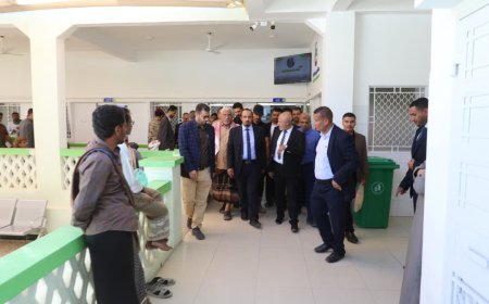 محافظ حضرموت الأستاذ مبخوت بن ماضي  يدشّن تشغيل بنك الدم وقسم العمليات في مستشفى بضة العام بدوعن