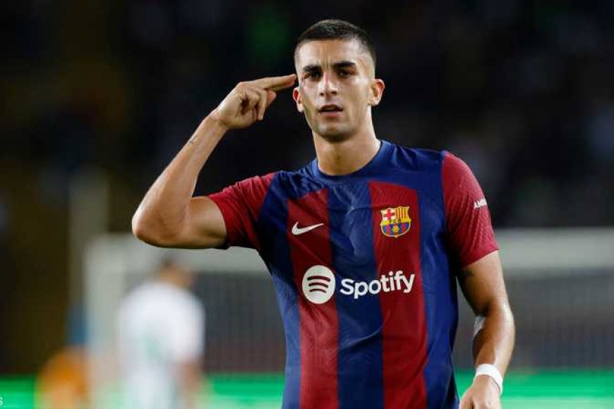 قلق بسبب في برشلونة بعد استبعاد توريس ... تفاصيل