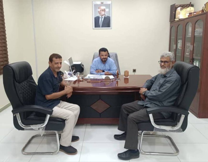 خطوة نحو تطوير التعليم الصحي.. لقاء يجمع كلية الصيدلة عدن والمركز الوطني للمختبرات