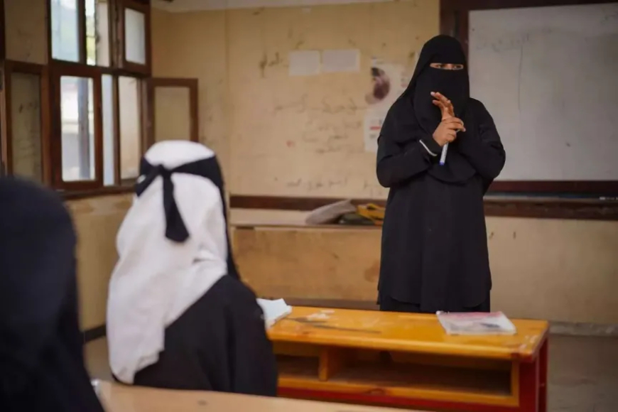تفاصيل جريمتين هزت لحج.. ثلاثة شبان يخطفون معلمة بعد سرقة سيارة!