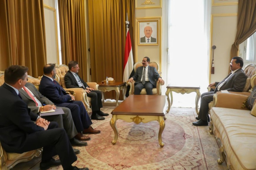 وزير الداخلية يلتقي السفير الأمريكي لدى اليمن