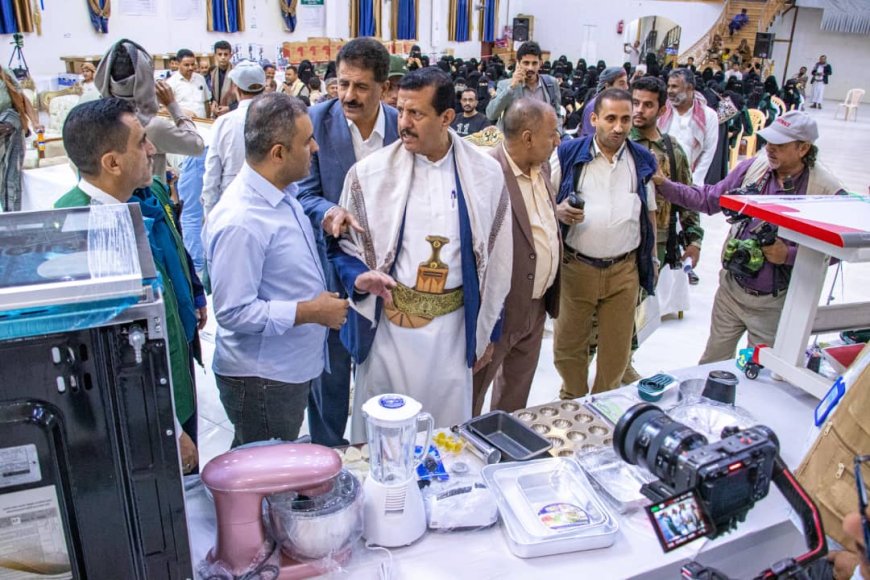 مركز الملك سلمان يسلم أدوات مهنية لـ90 مستفيدة في مأرب ضمن مشروع التمكين لتحسين سبل العيش