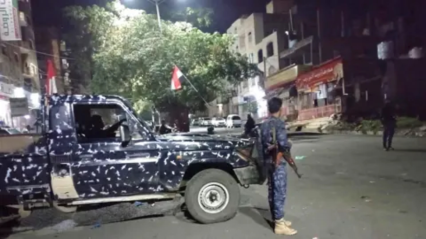 مواجهات عنيفة في تعز.. قتلى وجرحى بالاشتباكات ونساء يستهدفهن القنّاصة