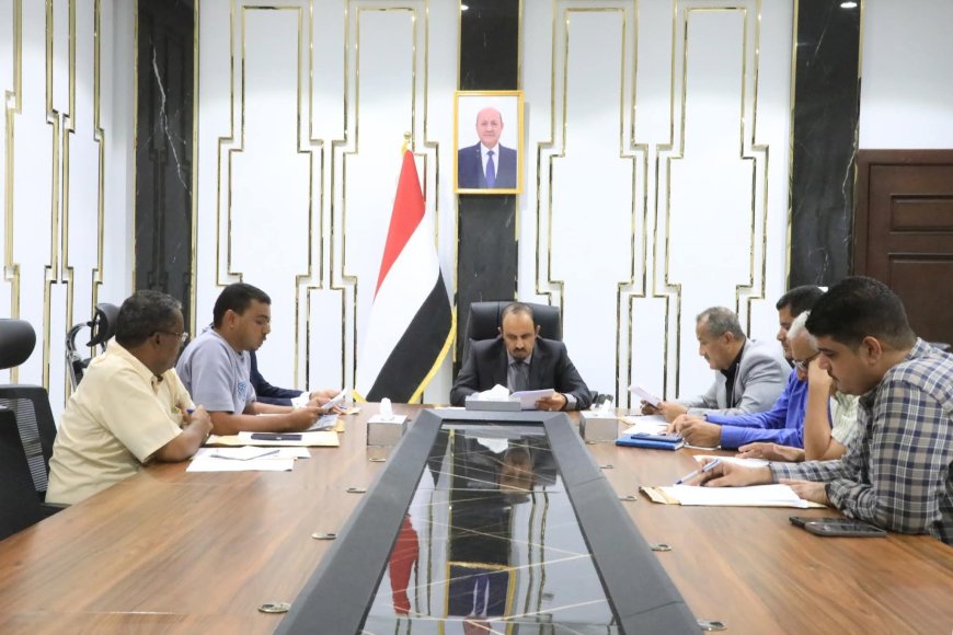 خلال اجتماع ترأسه محافظ حضرموت،،لجنة المناقصات الرئيسية تُقر المعالجات الهادفة لاستكمال مشروع محطة رفع المجاري بمدينة الشحر