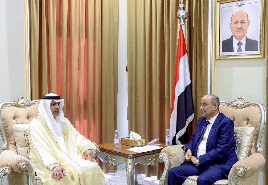 رئيس الوزراء يتسلم رسالة خطية من نائب الرئيس الإماراتي
