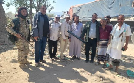 الشاعري يتفقد مشروع مياه حارة جباري بمدينة قعطبة