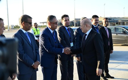 رئيس مجلس القيادة ينهي زيارة إلى القاهرة بعد مشاركته في فعاليات افتتاح المتحف المصري الكبير