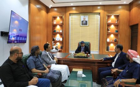 ​المحافظ بن ماضي والقائم بأعمال رئيس انتقالي حضرموت يؤكدان على وحدة الصف والتعاون  لدعم احتياجات المحافظة