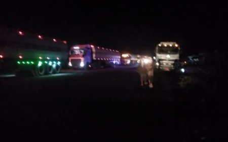 جنود يحتجزون أكثر من 150 قاطرة وقود في منطقة حسان بأبين