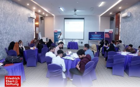 لليوم الثاني مواصلة أعمال برنامج مهارات الخطابة والخطاب السياسي للشباب القيادي في عدن