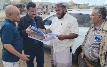 الممول من مؤسسة السعيد للسيراميك..مدير عام المنصورة يدشن العمل في مشروع إنشاء دوار بئر فضل