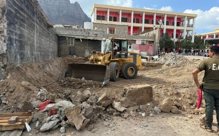 تدشين العمل بإنشاء مبنى متكامل لمحو الأمية وتعليم الكبار في المعلا 