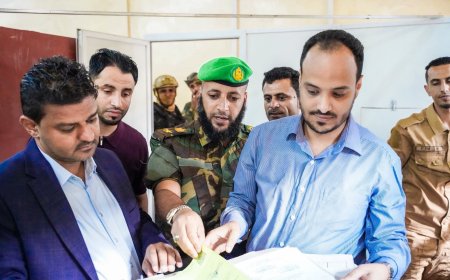 مدير عام مديرية الشيخ عثمان يثمن جهود وحدة التدخل في حماية الأراضي بعدن