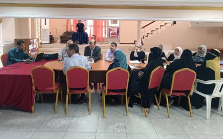 نحو تعليم طبي بمعايير دولية… كلية الطب عدن تعقد اجتماعًا موسعًا في إطار أسبوع الجودة