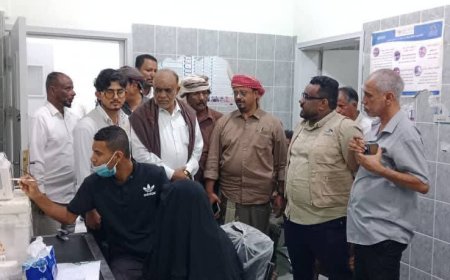 مدير عام المديرية يدشّن مخيم عمليات العيون المجاني بمستشفى سيحوت العام