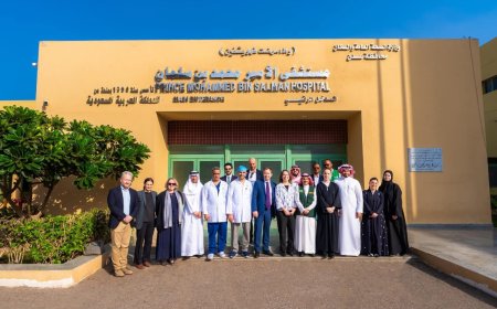 وفد بريطاني ووفد من البنك الدولي يزوران مستشفى الأمير محمد بن سلمان بعدن