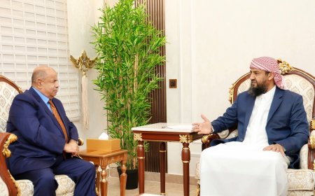 المحرّمي يناقش مع محافظ حضرموت مستجدات الأوضاع ومساعي تعزيز الاستقرار