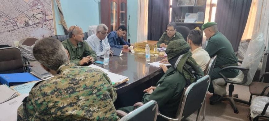 لجنة الإشراف العام تواصل نزولها الميداني ضمن البرنامج الأمني المكثف في العاصمة عدن.