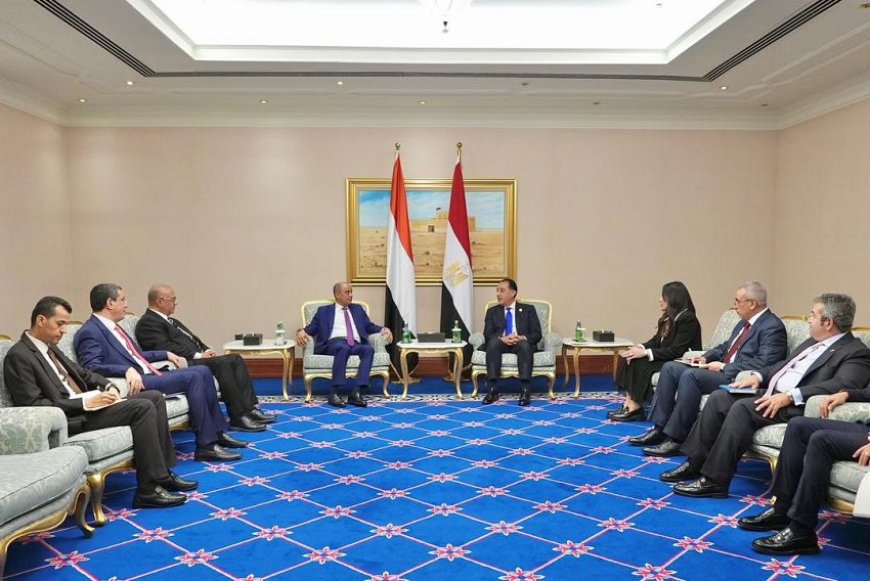 رئيس الوزراء يستعرض مع نظيره المصري العلاقات الأخوية وآفاق تنمية التعاون الثنائي