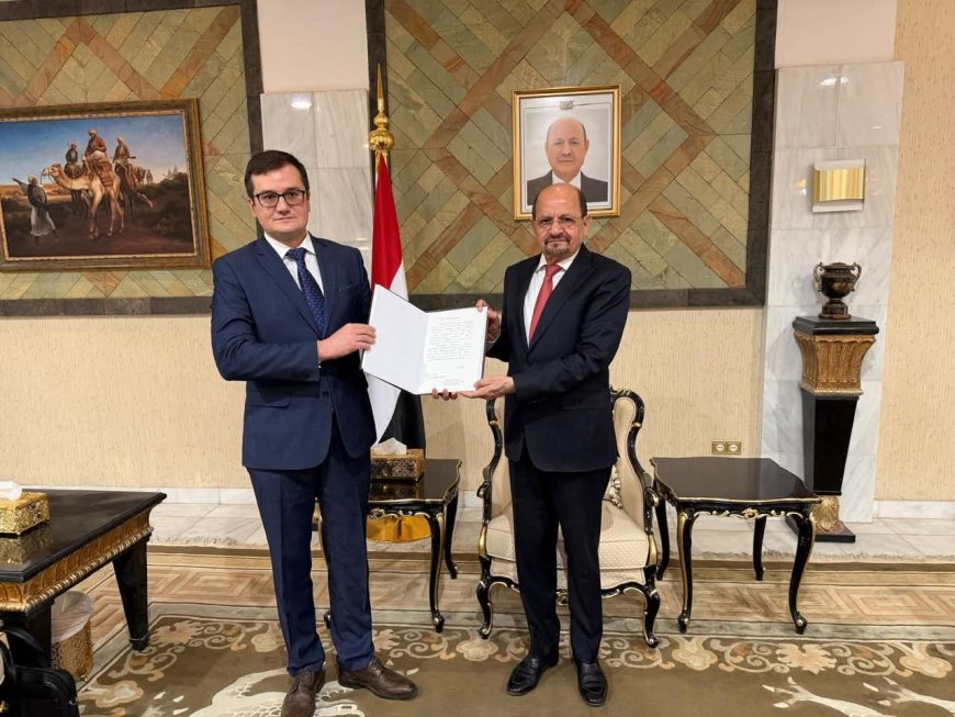 وزير الخارجية يتسلم نسخة من أوراق اعتماد السفير الروسي