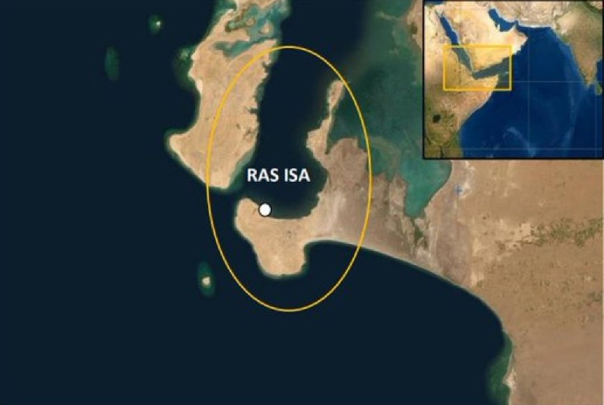 موقع أمريكي: الحوثيون يطورون وسائل التعامل مع البضائع العامة في رأس عيسى