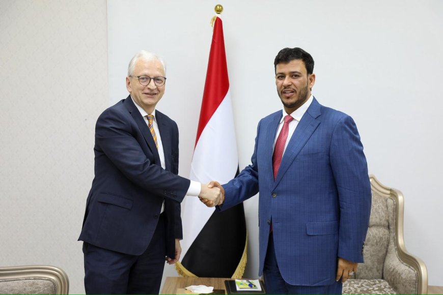 الدكتور عبدالله العليمي.. خلال لقاءه بالسفير الألماني "هجمات البحر الأحمر أثبتت أن الحوثيين تهديداً يتجاوز اليمن"