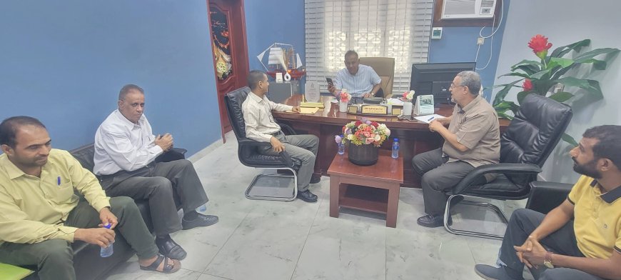 اجتماع لمناقشة آلية استبدال أسطوانات الغاز المتهالكة بالمعلا