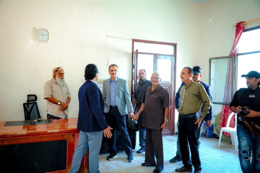 وزير الدولة محافظ عدن يطلع على التحضيرات الجارية لتنظيم مهرجان الطفل الموهوب بالمحافظة