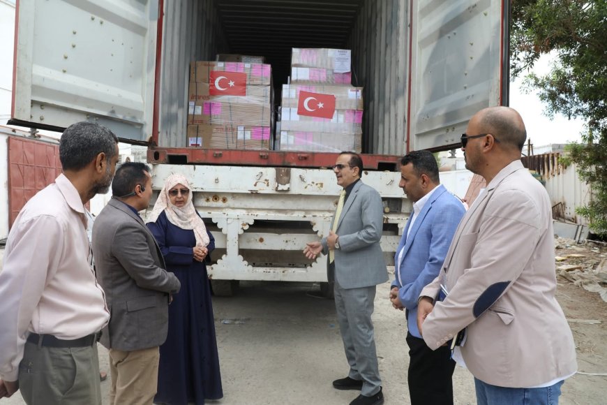 بحضور وزير الصحة بحيبح.. الإمداد الدوائي يتسلم شحنة أدوية ومستلزمات طبية مقدمة من تركيا