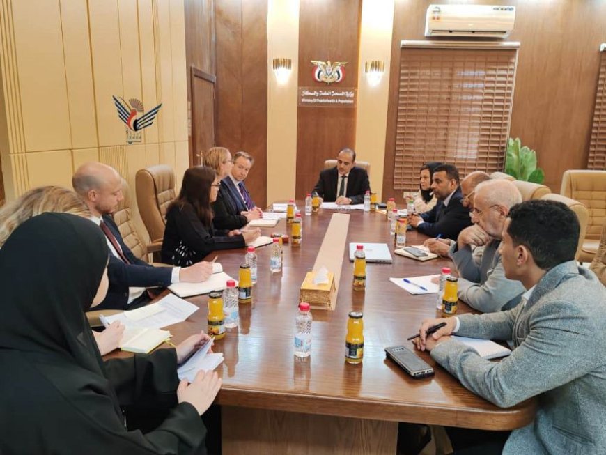 الوزير بحيبح يناقش مع فريق من وزارة الخارجية البريطانية الترتيبات الفنية لمؤتمر المانحين الصحي