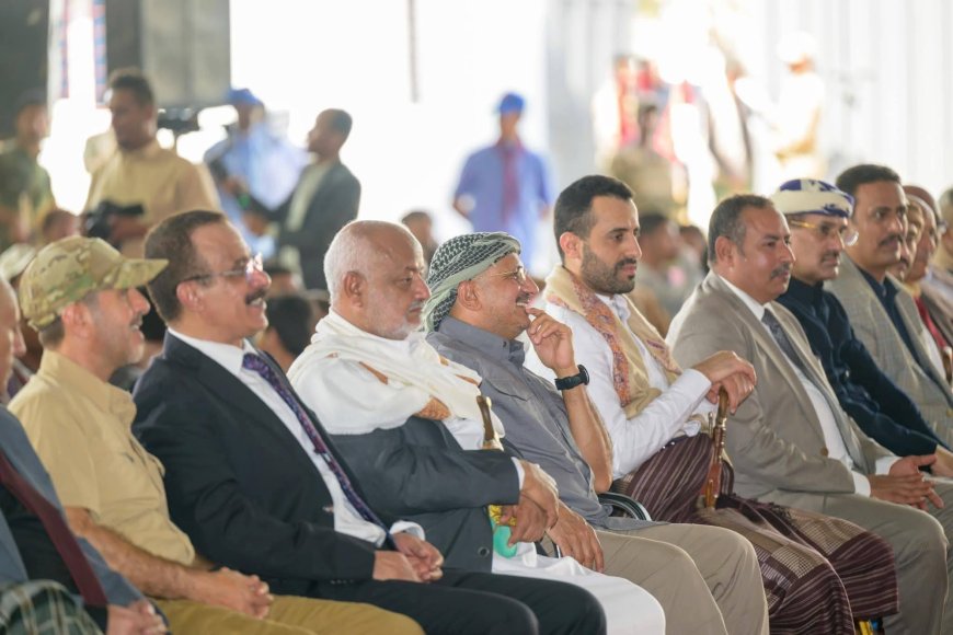 المخا تحتضن العرس الجماعي الخامس لـ500 عريس وعروس من الحديدة وتعز 