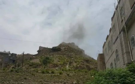 تعز..قصف حوثي يستهدف أحياء سكنية فيها ويتسبب بأضرار واسعة