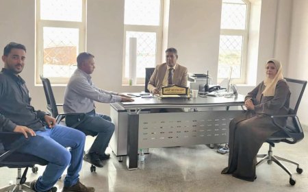 مديرة عام التذاكر تنفذ نزولاً ميدانياً إلى مطار سقطرى الدولي وتبحث مع مدير عام مطار سقطرى آليات تطوير إصدار التذاكر