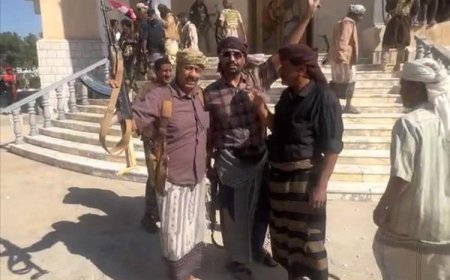 قوات المجلس الانتقالي تسيطر على القصر الجمهوري في سيئون