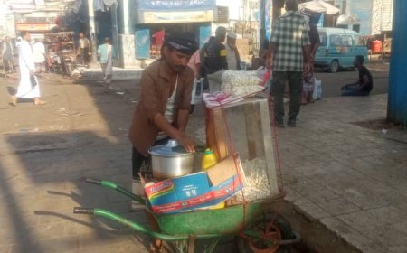 "جميل" بائع الكرابيش في الشيخ عثمان… قصة كفاح لا تتوقف