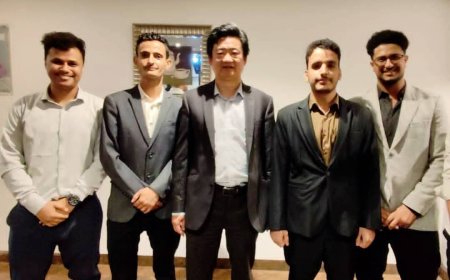 قيادة الاتحاد العام لطلاب جامعة عدن تلتقي وفد السفارة الصينية في العاصمة عدن