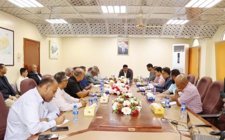 وزير النفط والمعادن يوجه باتخاذ إجراءات عاجلة لإنهاء أزمة الغاز المنزلي وتعزيز المخزون الاستراتيجي