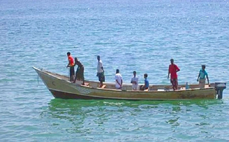 بسبب الأحوال الجوية المضطربة .. سبعة صيادين يمنيين لقوا حتفهم.. تفاصيل