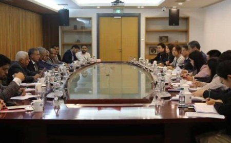 ضمن الشراكة اليمنية الصينية.. جهود مشتركة لافتتاح مركز HSK بجامعة عدن 