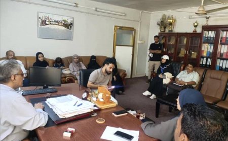 عمادة كلية الآداب بجامعة عدن تناقش ضمان نجاح أسبوع الجودة العالمي 2025