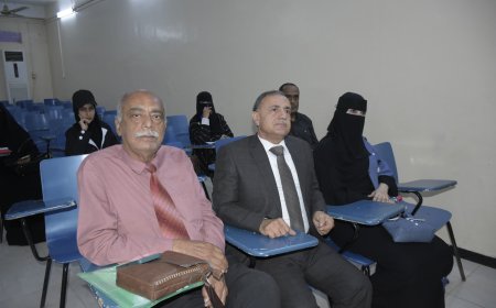 جامعة عدن تنبض بالجودة: حلقات نقاشية لتطوير رؤية وأهداف كلية الآداب