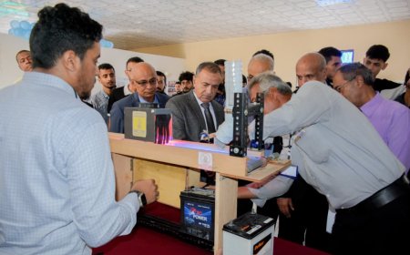 الإبداع الهندسي عنوان الجودة.. رئيس جامعة عدن يتفقد المعرض العلمي لكلية الهندسة